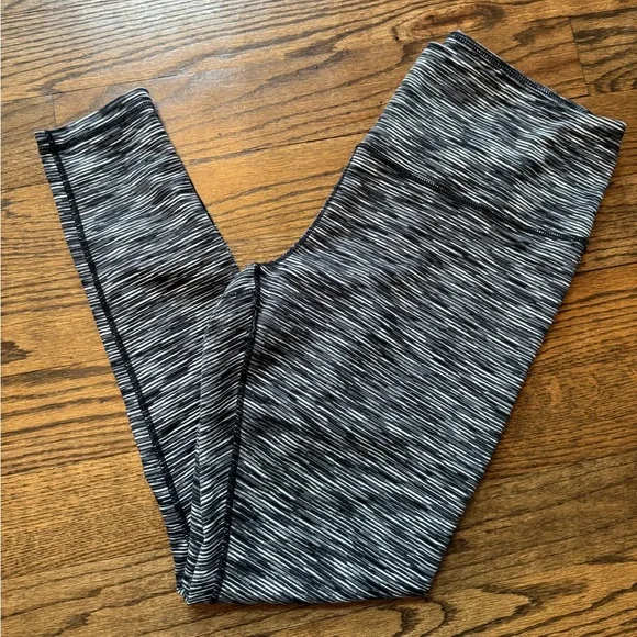 Zella Live-In High Waist Spacedye Black and White Leggings, Size XL - Picture 2 of 5